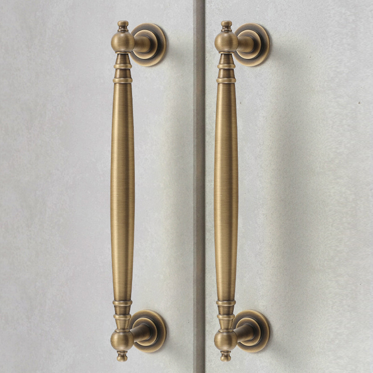 Vintage Brass Cabinet Handles – Classic Drawer Pulls for Timeless Elegance