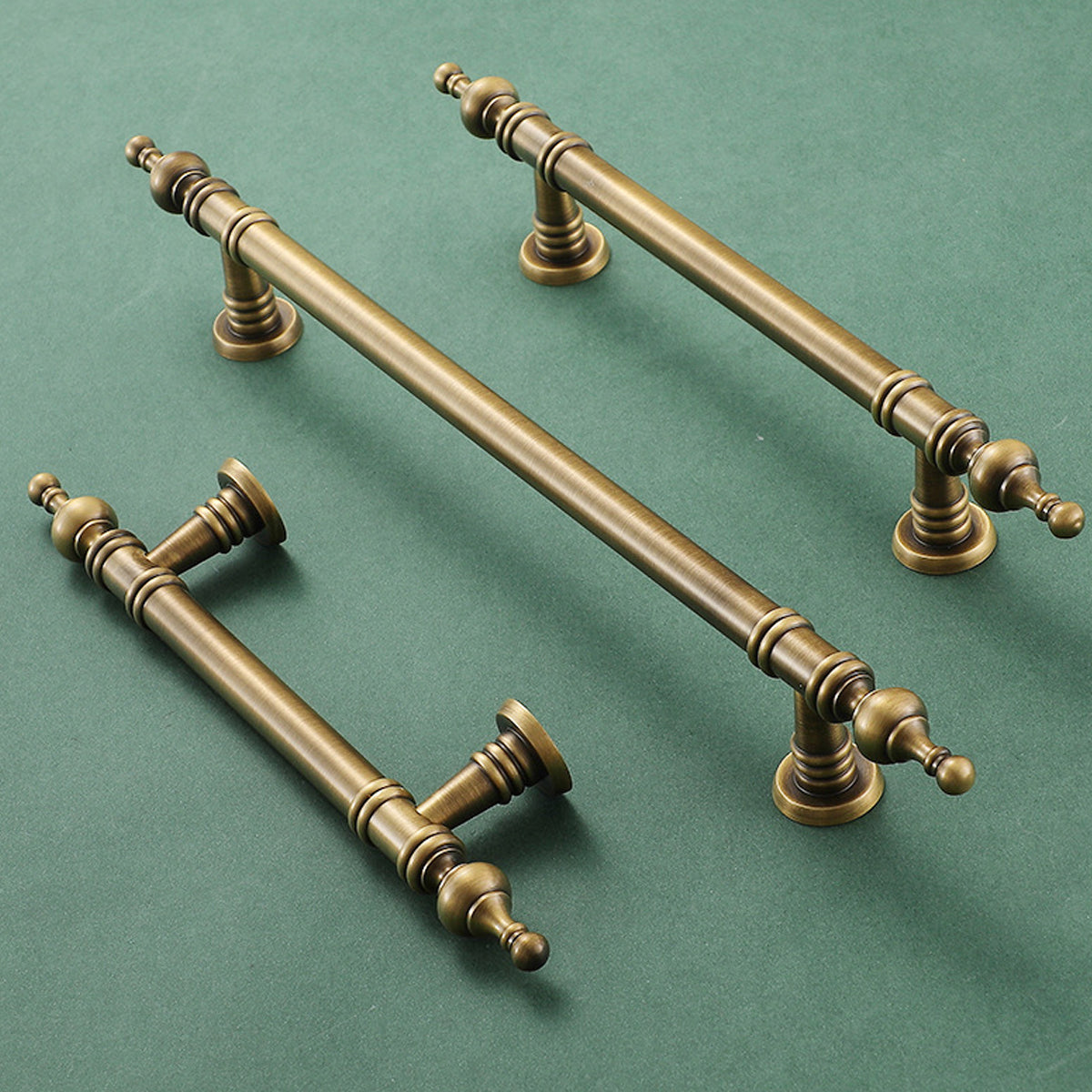 Vintage Brass Cabinet Handles – Classic Drawer Pulls for Timeless Elegance